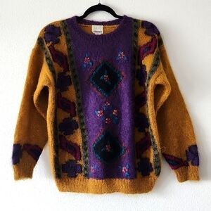 Vintage Mohair Wool Blend sweater With Floral Embellishment And Shoulder Pad